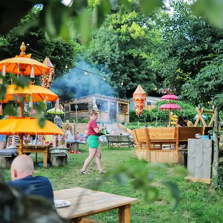 Domaine Le Peyral Luxe tent *